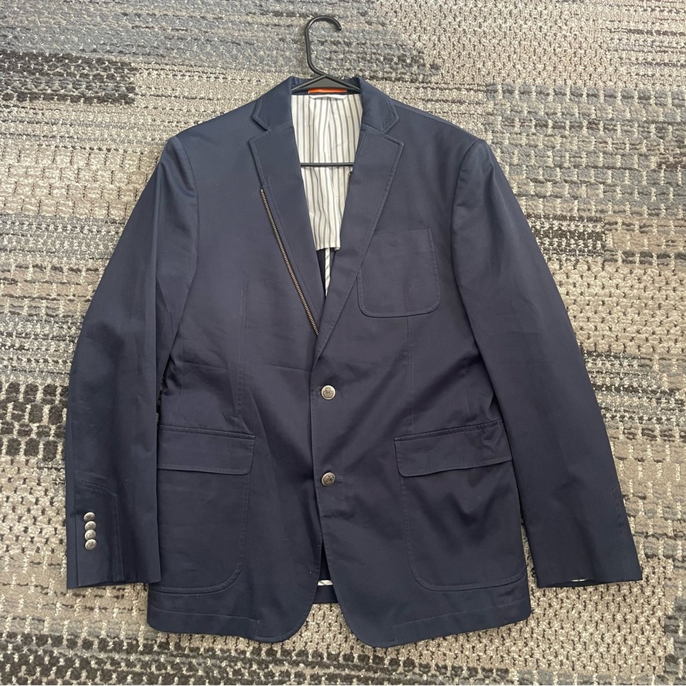 Tallia Macy’s Men’s Store Two Button Suit Jacket with Zipper in Navy Size 40R